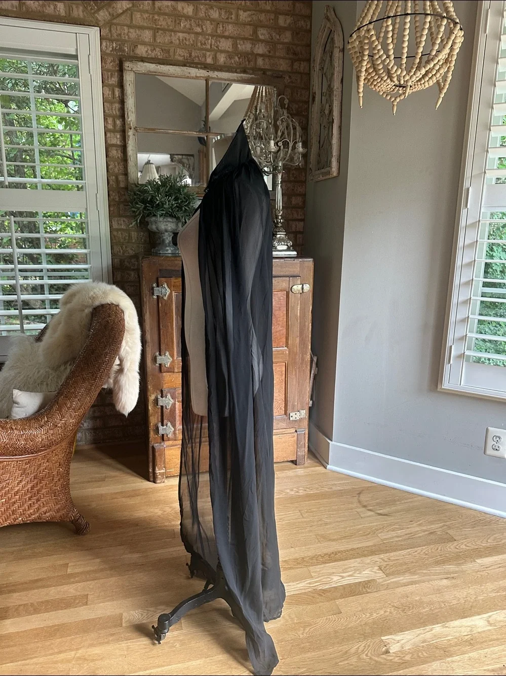 Spirit halloween sorceress